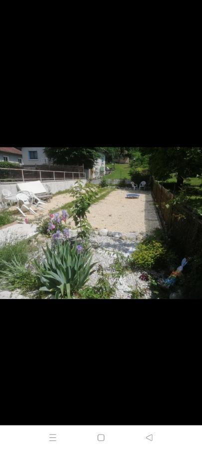 Le Studio Apartment Saint-Jean-en-Royans Exterior photo